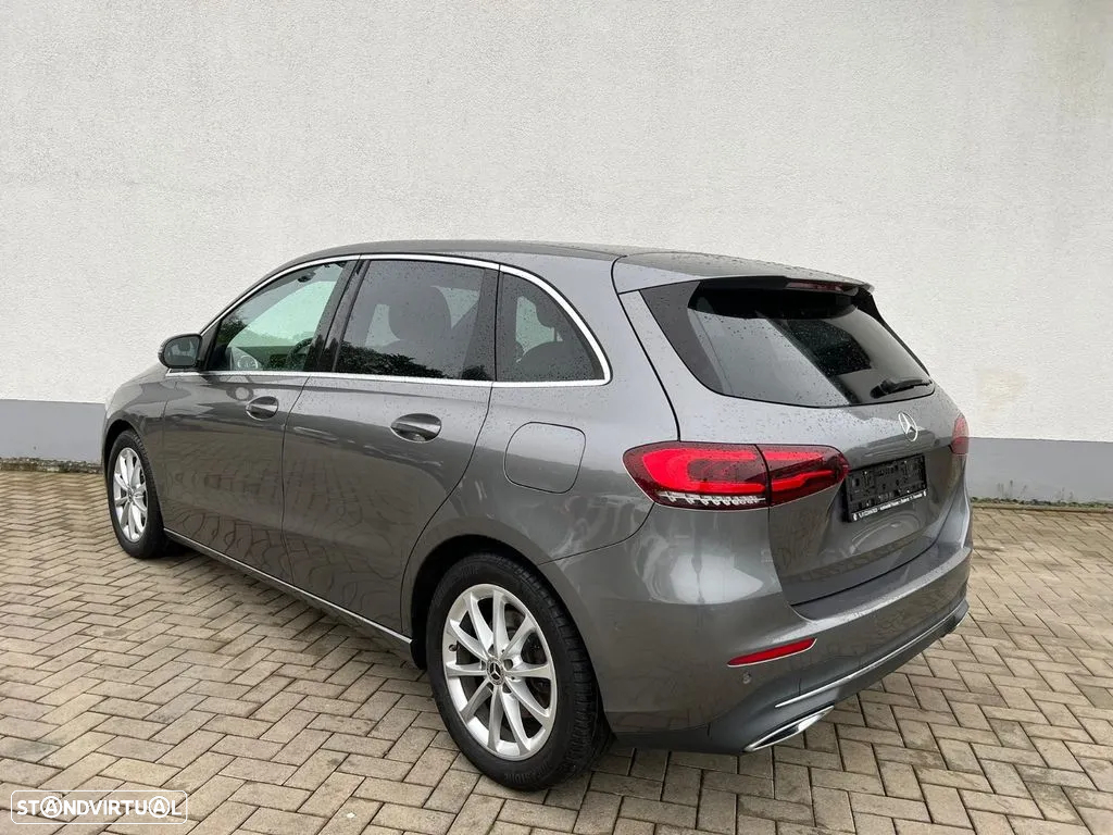 Mercedes-Benz B 200 AMG Line - 3
