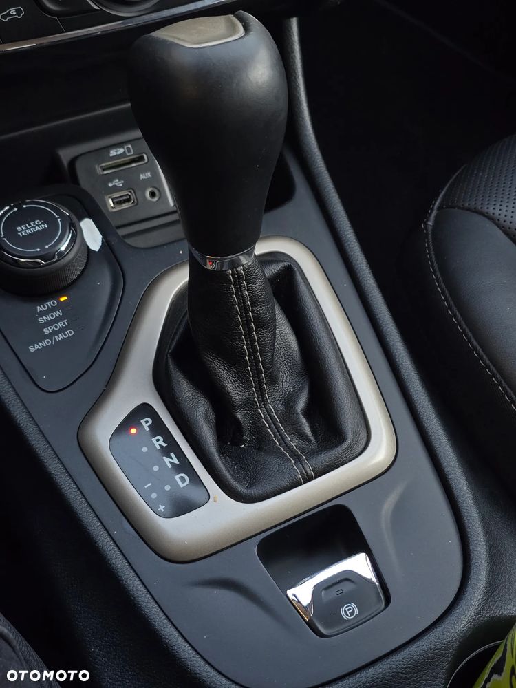 Jeep Cherokee 2.0 Multijet Active Drive I Automatik Limited - 32