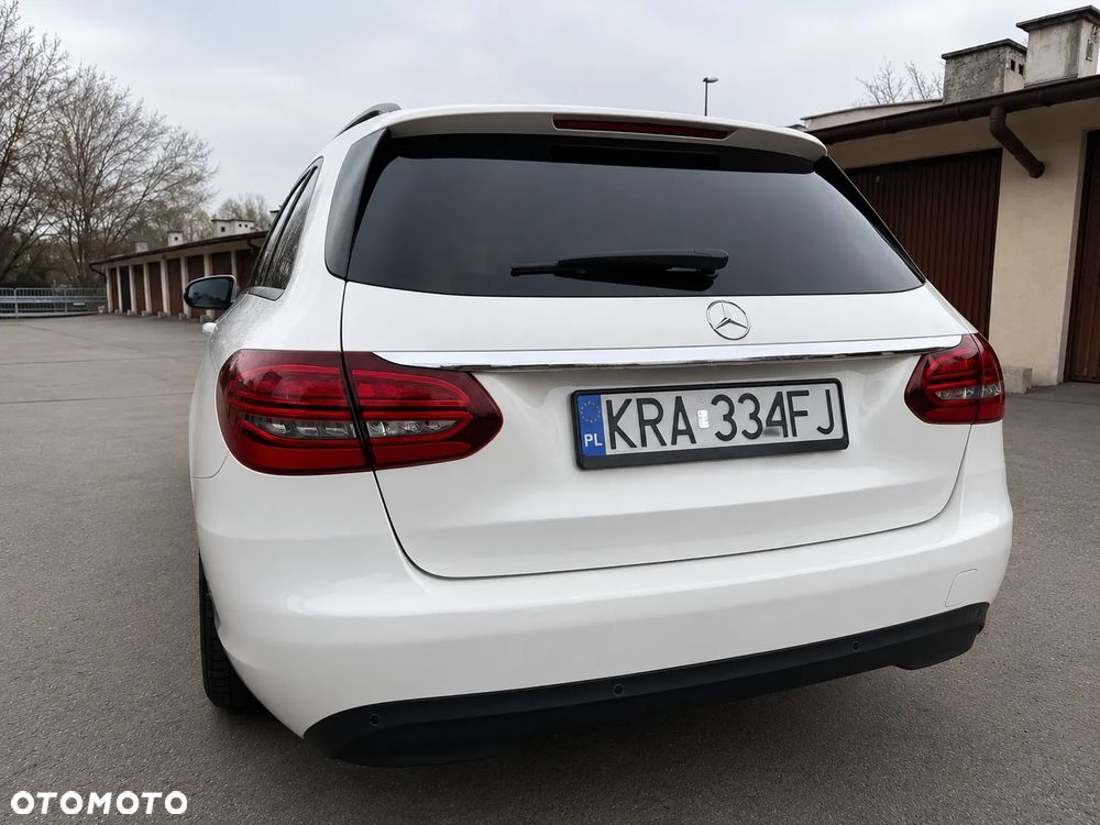 Mercedes-Benz Klasa C 200 d 9G-TRONIC - 19