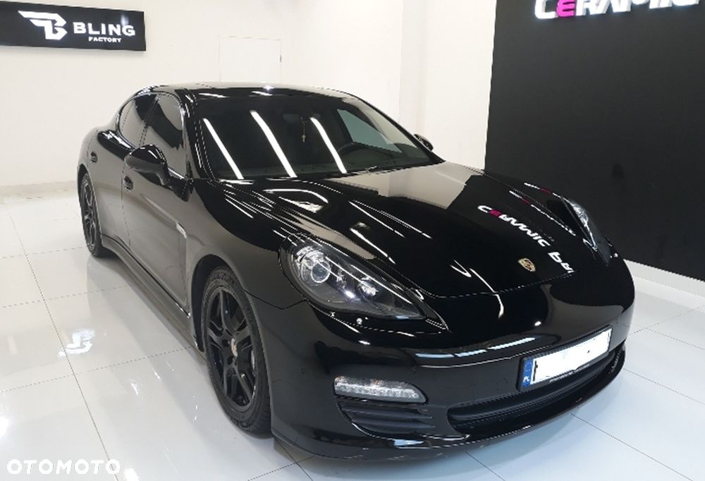 Porsche Panamera 4 PDK - 1