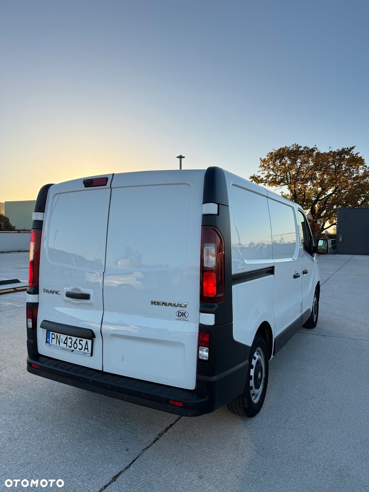 Renault Trafic 2018 photo 4