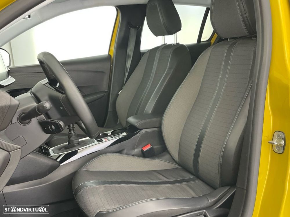 Peugeot 208 1.2 PureTech Allure - 17