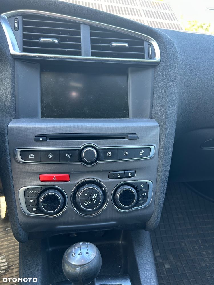 Citroën C4 - 8