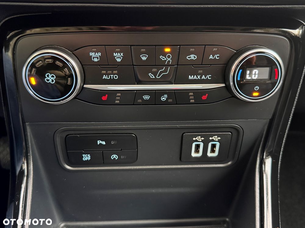 Ford EcoSport 1.0 EcoBoost TITANIUM X - 28