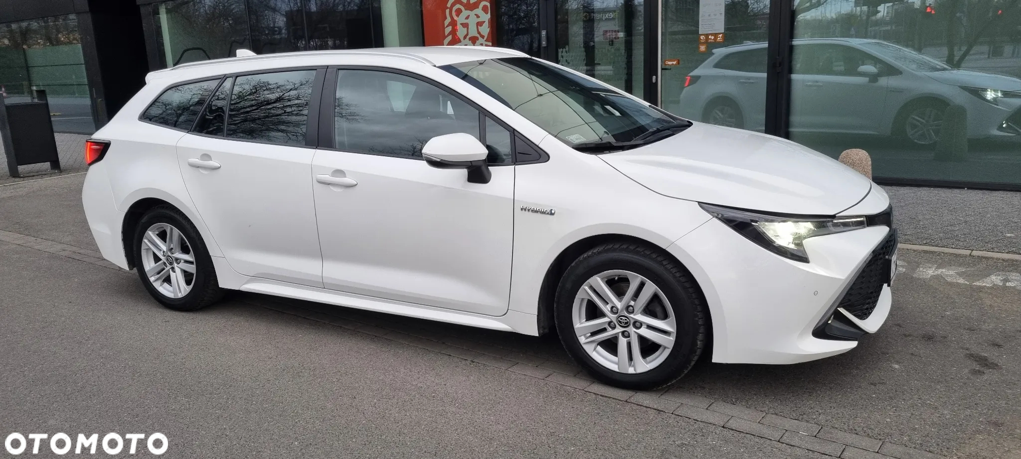 Toyota Corolla - 2