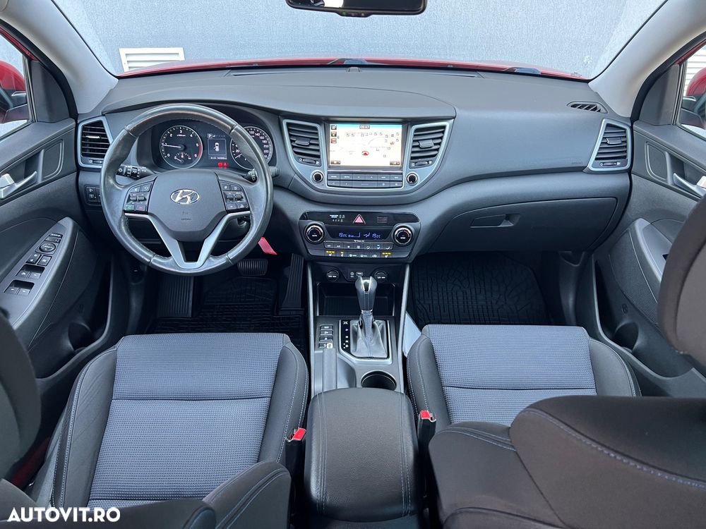 Hyundai Tucson blue 1.7 CRDi 2WD DCT Premium - 8