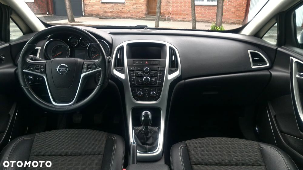 Opel Astra 2.0 CDTI Sport S&S - 11