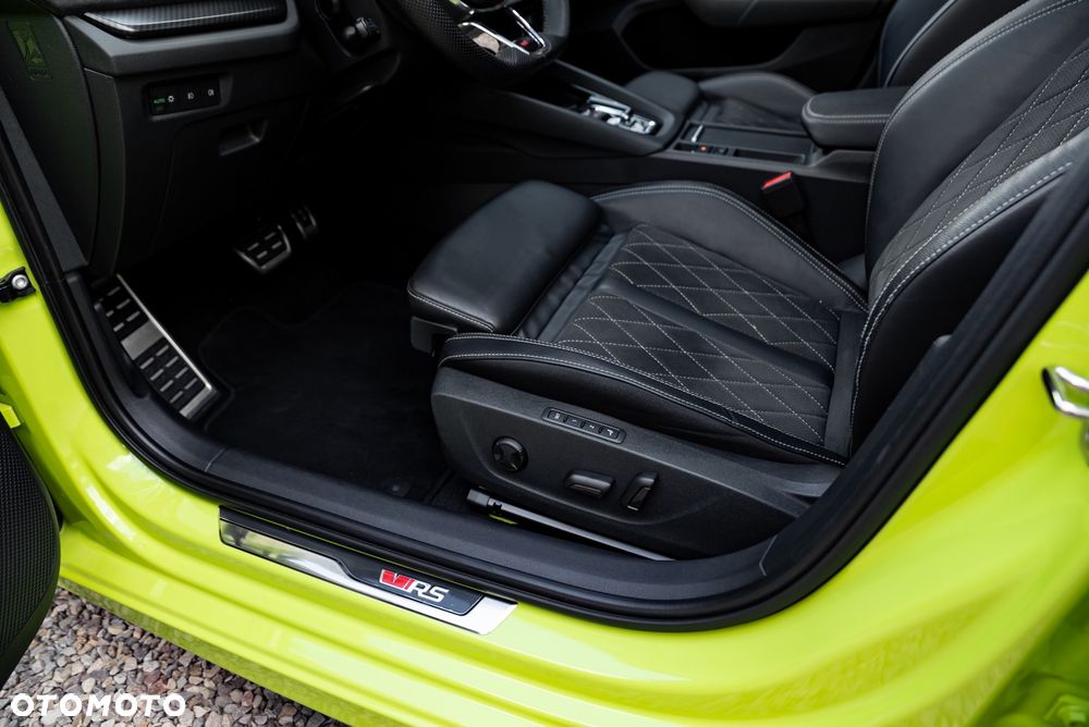 Skoda Octavia 2.0 TDI DSG 4x4 RS - 17