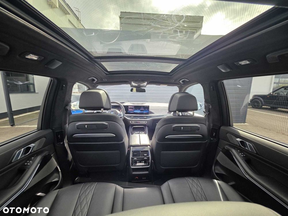 BMW X7 xDrive40i mHEV M Sport sport - 28