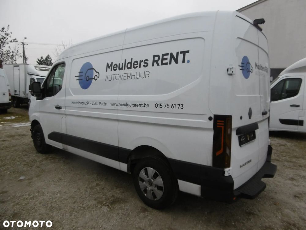 Renault Master - 3