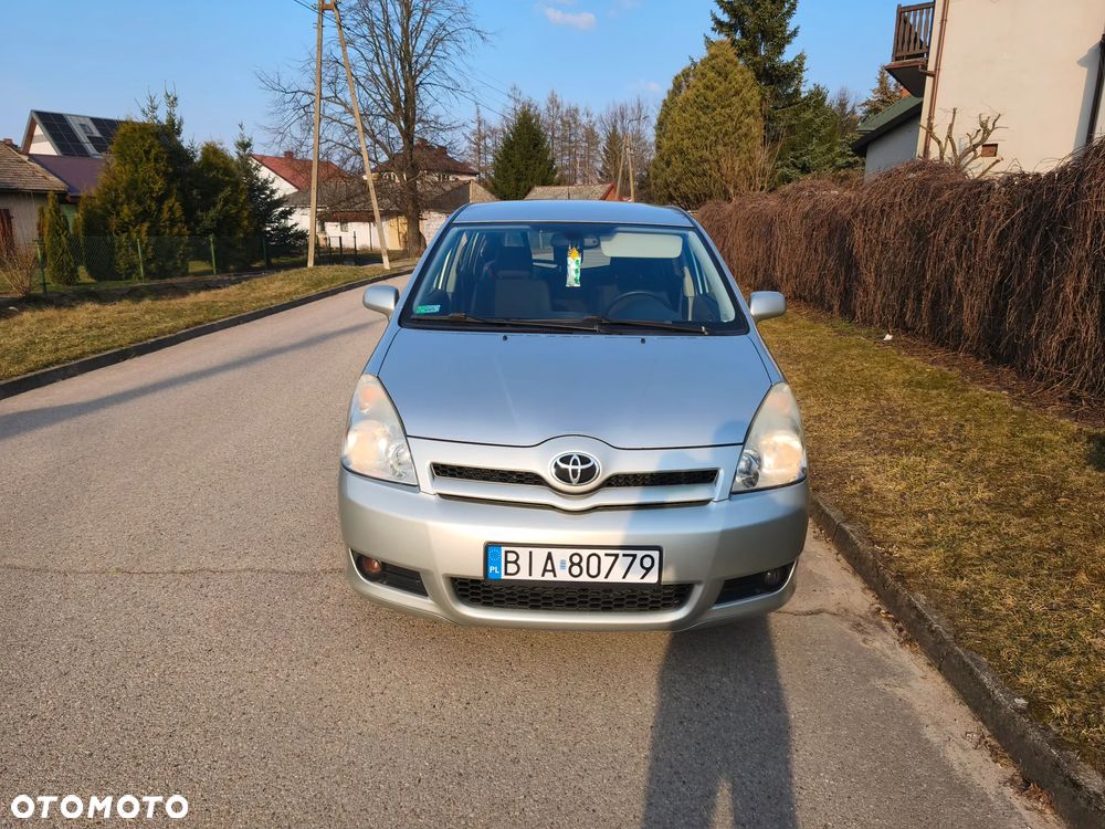 Toyota Corolla Verso 1.8 Edition - 2