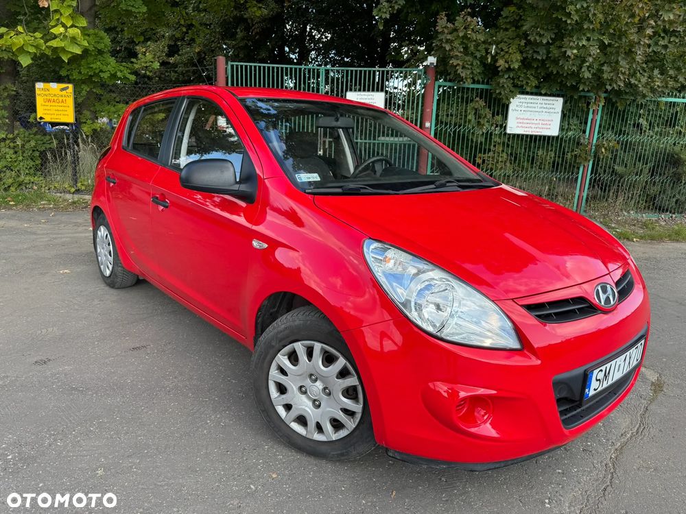 Hyundai i20 1.4 Comfort EU5 - 1