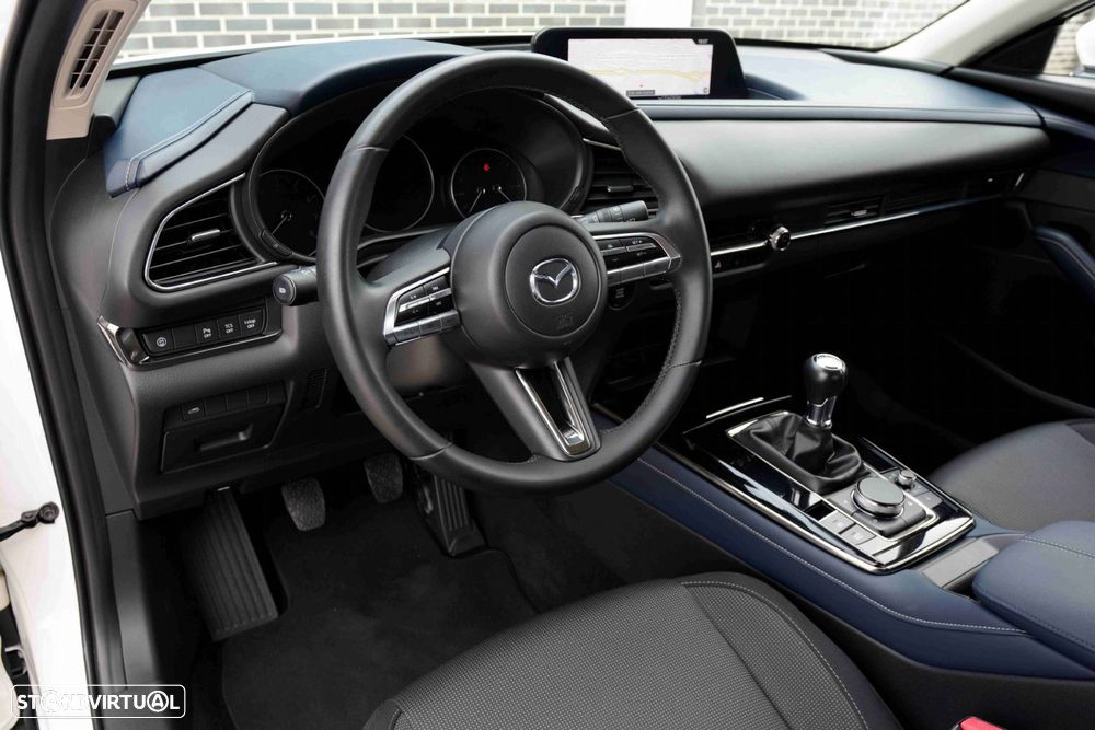 Mazda CX-30 1.8 Sky-D Evolve i-Active - 22