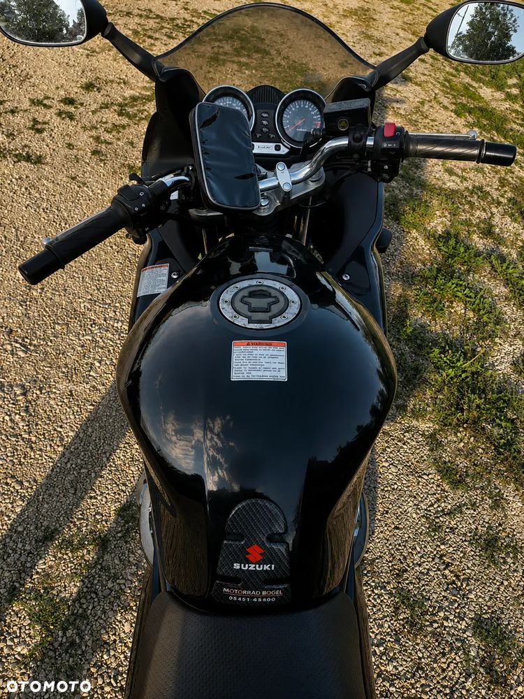 Suzuki Bandit - 3