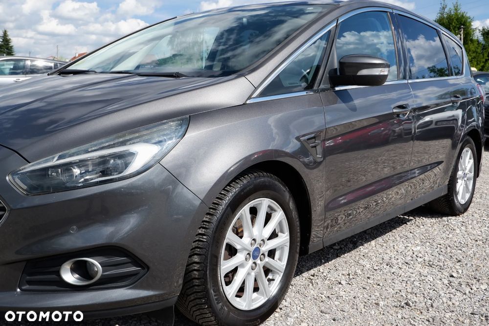 Ford S-Max 2.0 TDCi Titanium - 38
