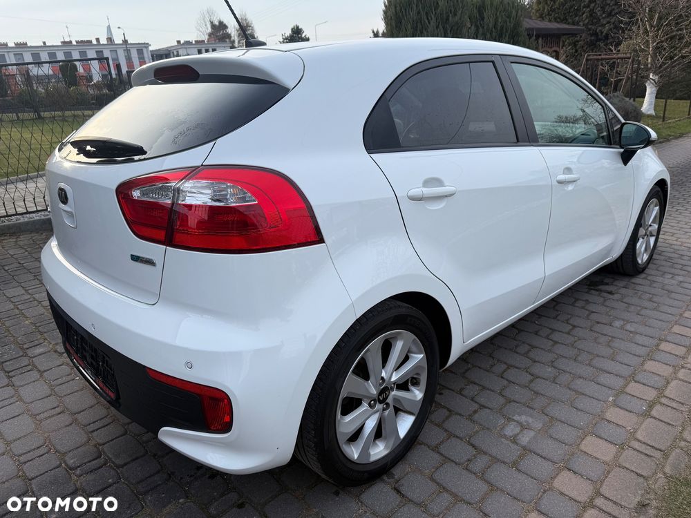 Kia Rio 1.2 Dream-Team Edition - 24