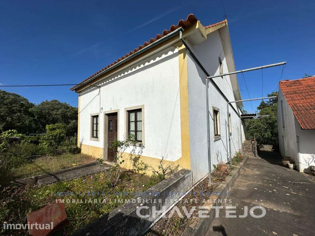 Casa de campo com terreno e anexo em local tranquilo - Grande imagem: 2/32