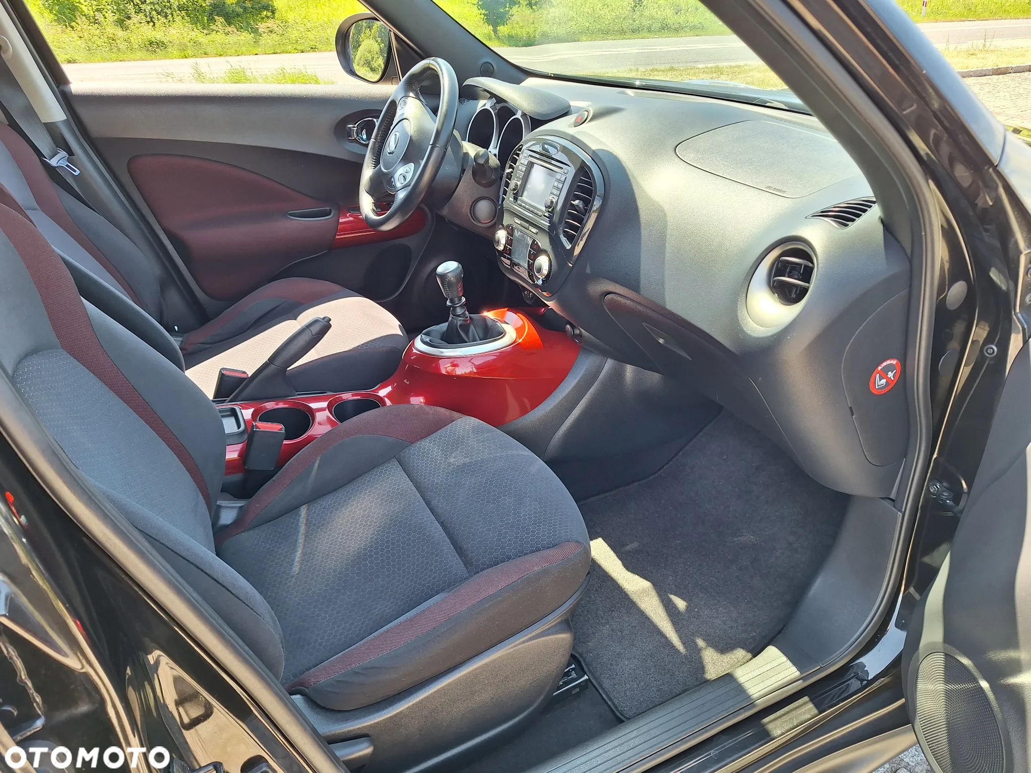 Nissan Juke 1.6 DIG-T Tekna EU6 - 6