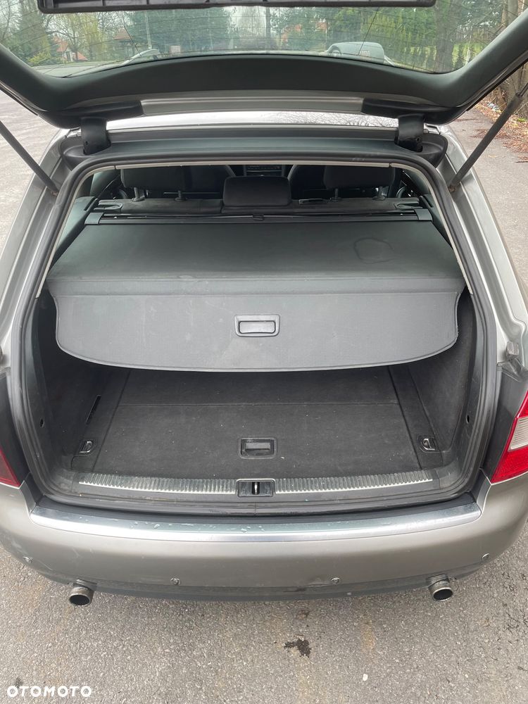 Audi A4 Avant 1.9 TDI Quattro - 16