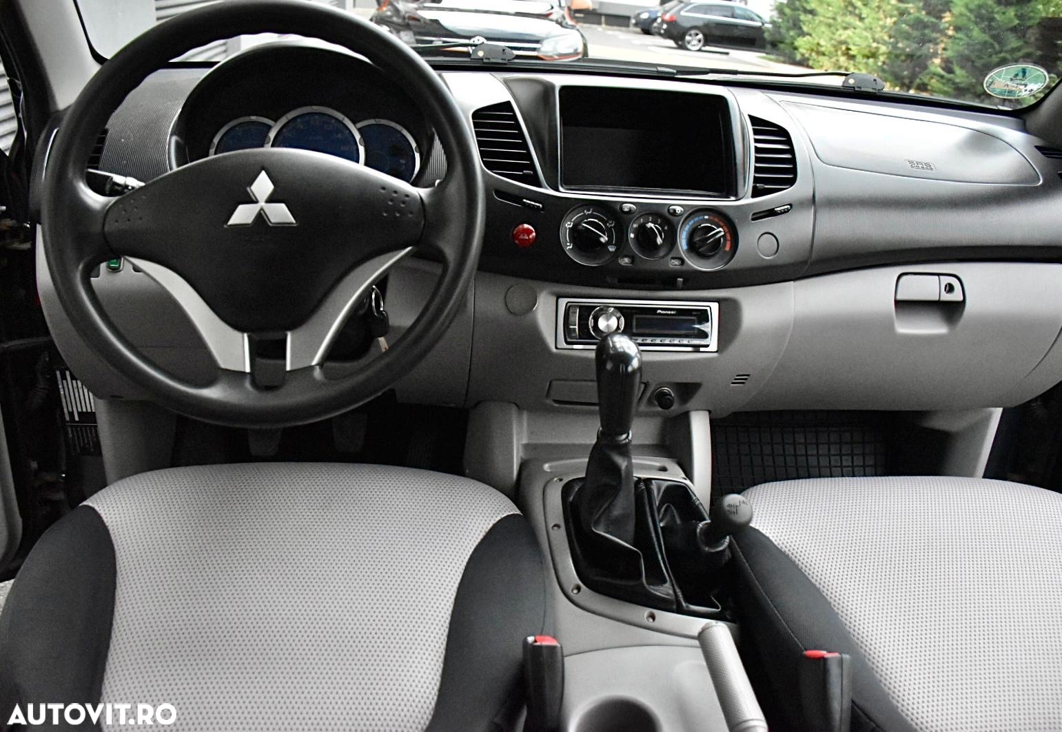 Mitsubishi L200 Pick Up 4x4 Intense Double Cab - 11