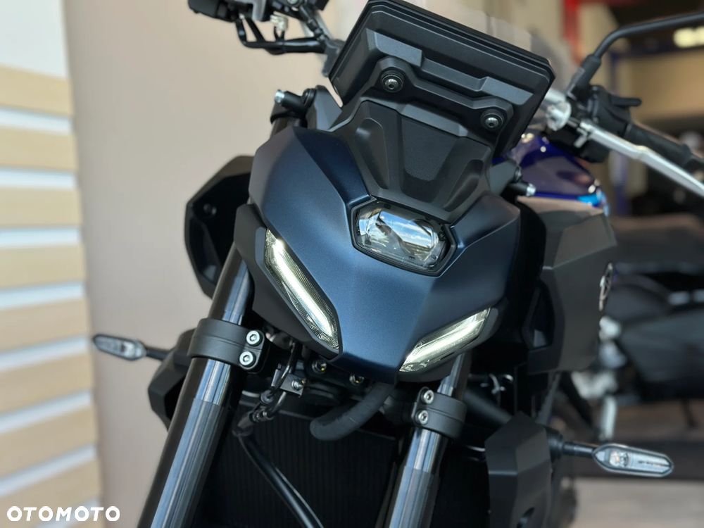 Yamaha MT - 3