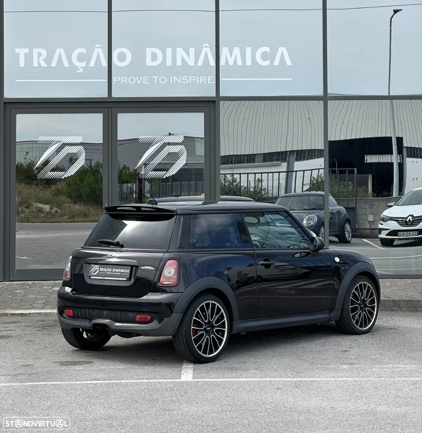 MINI 3 Portas John Cooper Works - 9