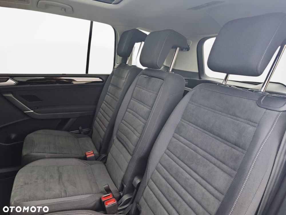 Volkswagen Touran 1.5 TSI EVO Highline DSG - 23