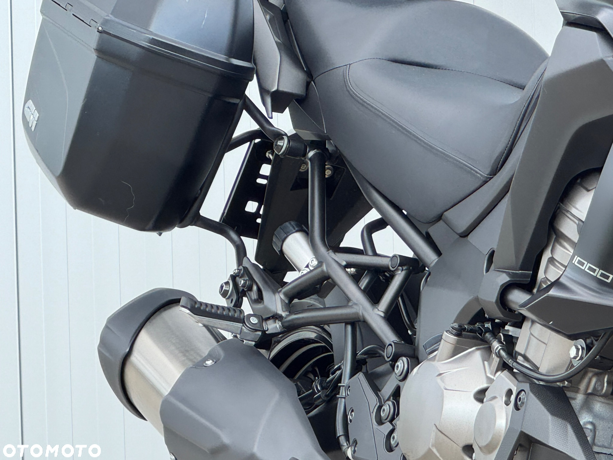 Kawasaki Versys 1000 - 6