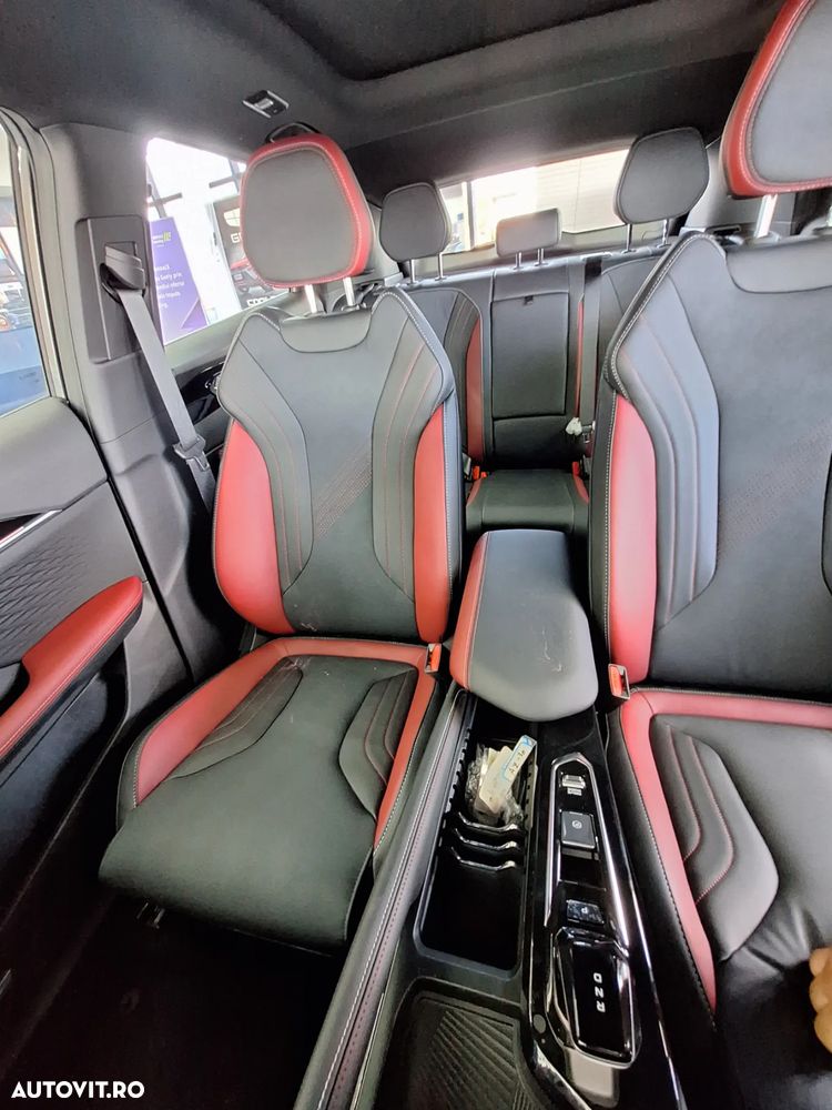 Geely Coolray - 16