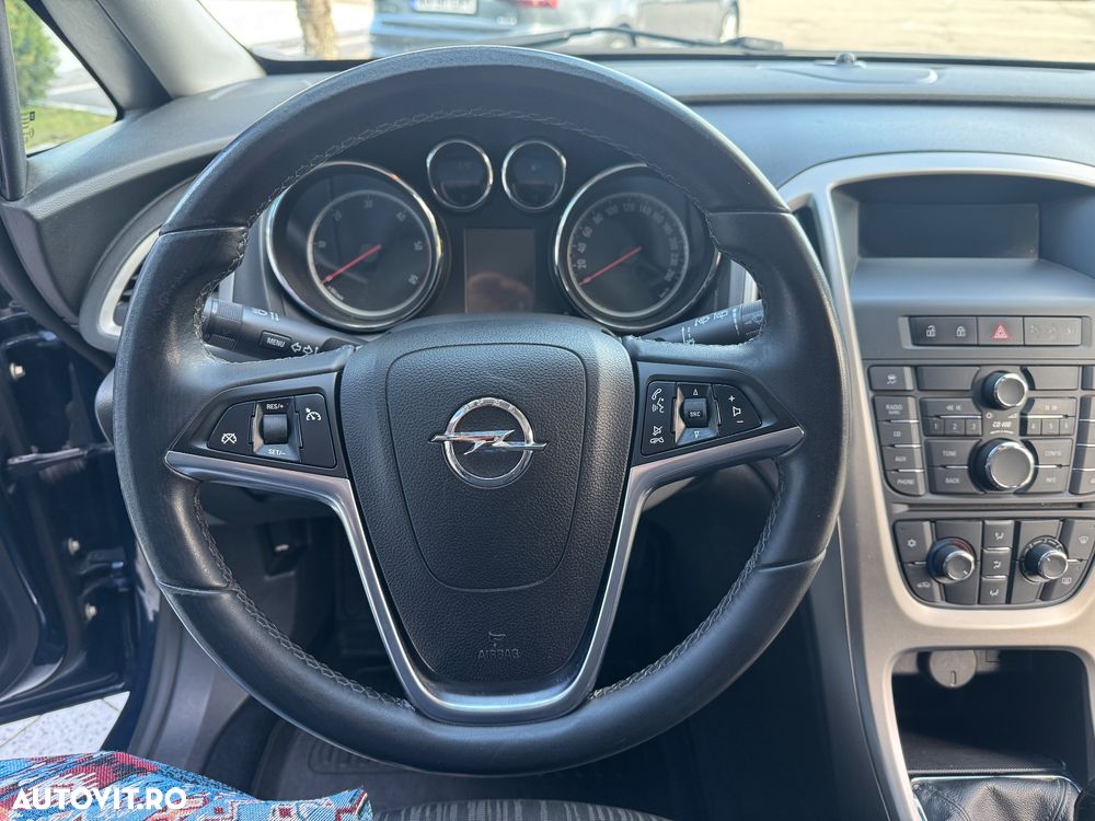 Opel Astra 1.7 CDTI DPF Design Edition - 21