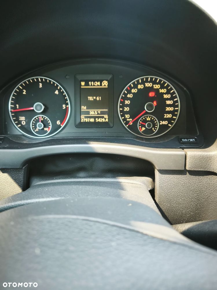 Volkswagen Golf Plus 1.6 TDI BlueMot Comfortline - 6