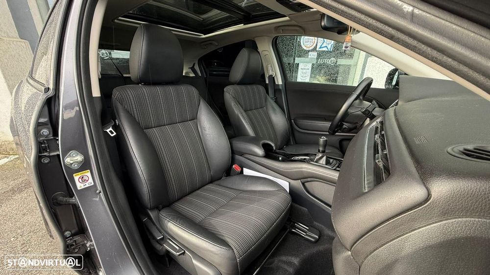 Honda HR-V 1.6 i-DTEC Elegance Navi - 4