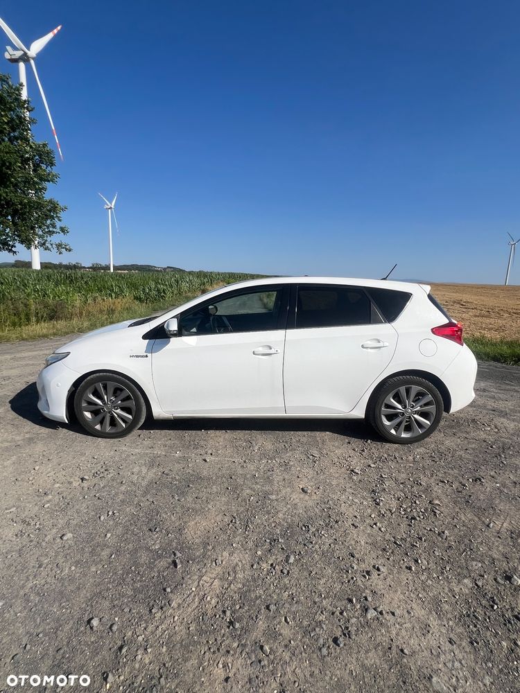 Toyota Auris - 10
