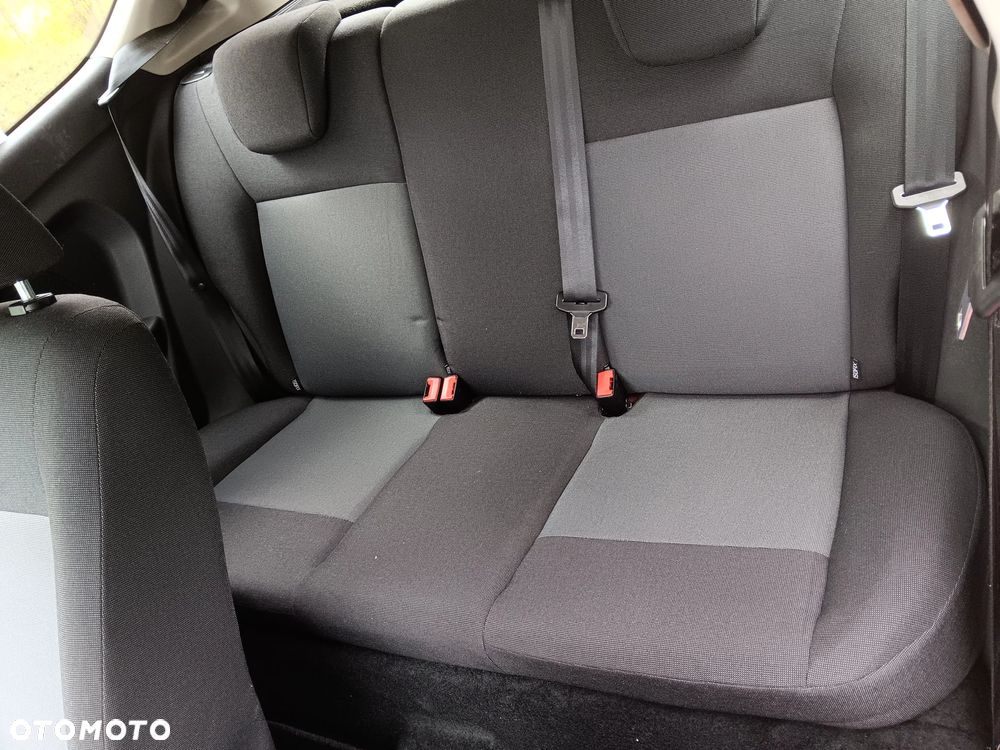 Ford Fiesta 1.25 Silver X (Ambiente) EU6 - 10