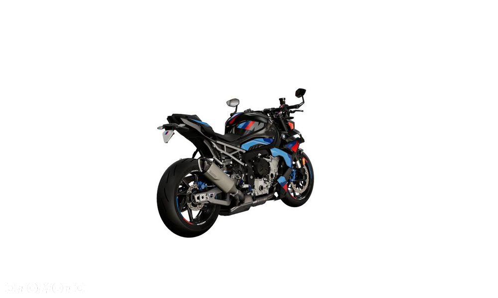 BMW S - 4