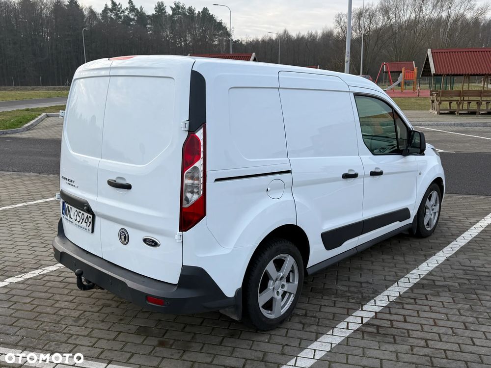 Ford Transit Connect - 4