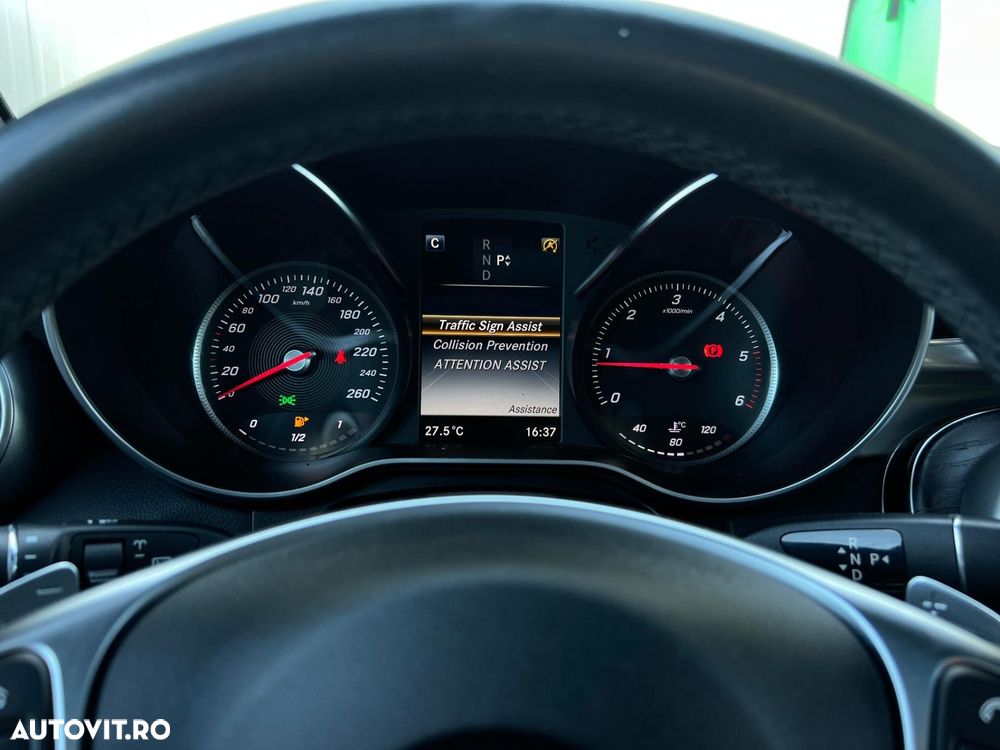 Mercedes-Benz GLC - 26