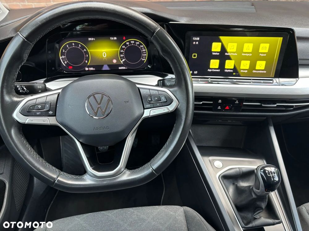 Volkswagen Golf 1.0 TSI OPF Active - 26