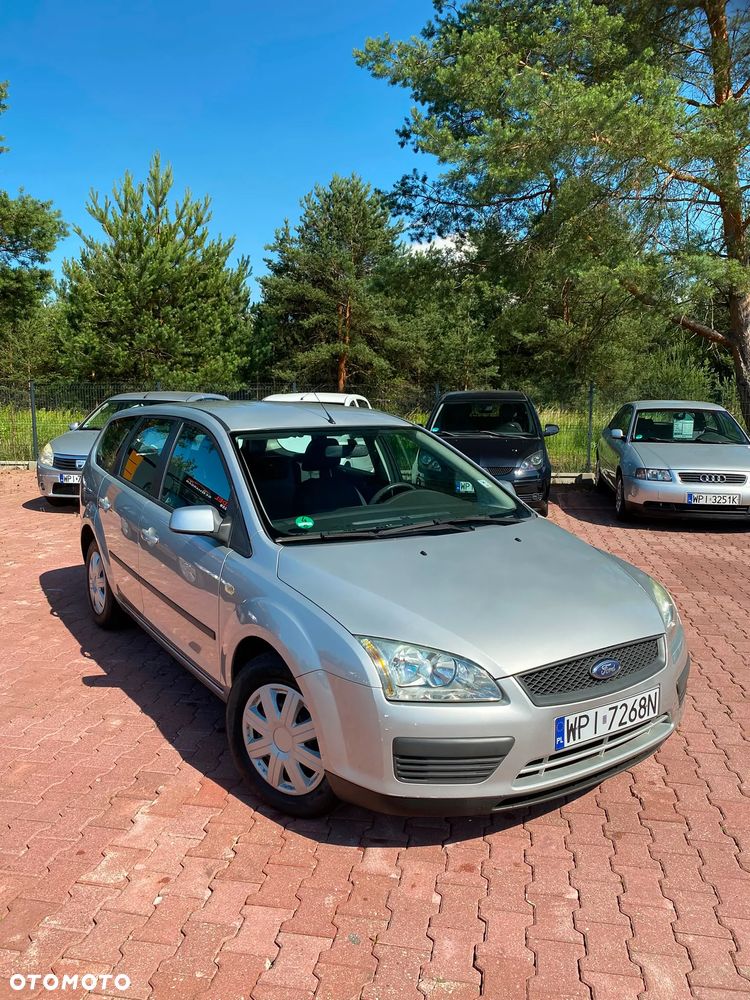 Ford Focus 1.6 16V Fun X - 3