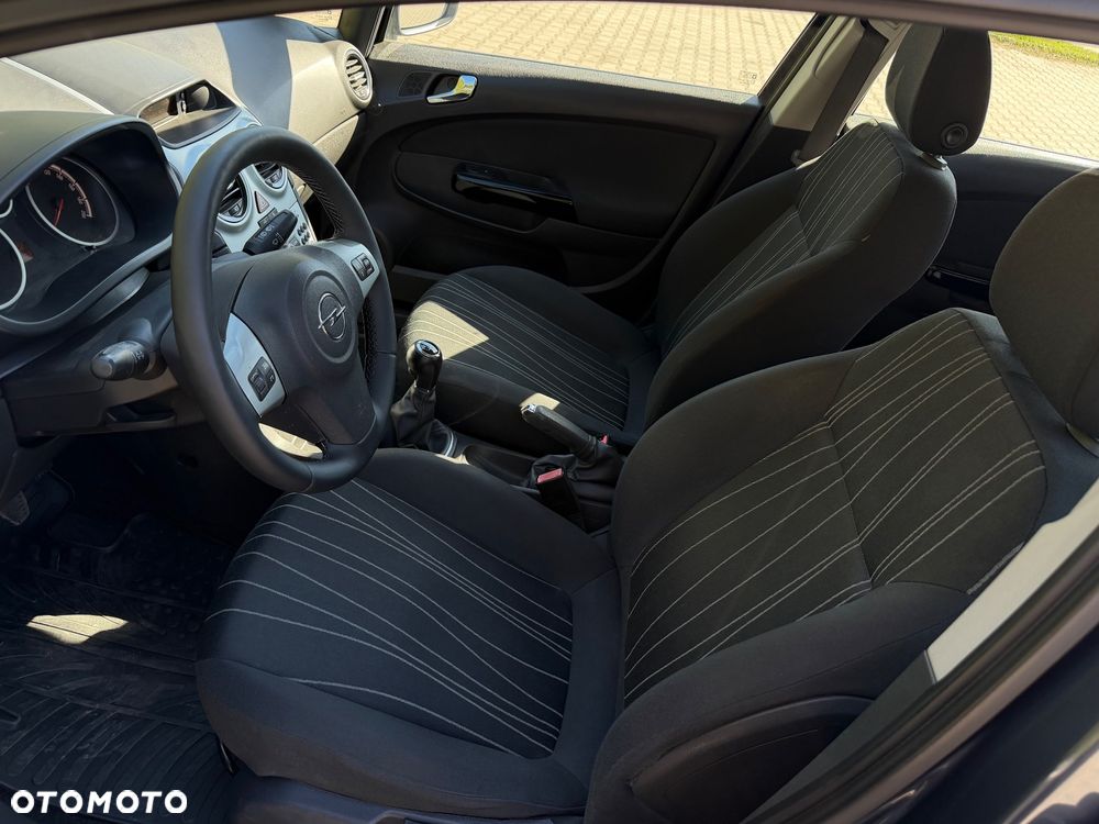 Opel Corsa 1.2 16V - 22