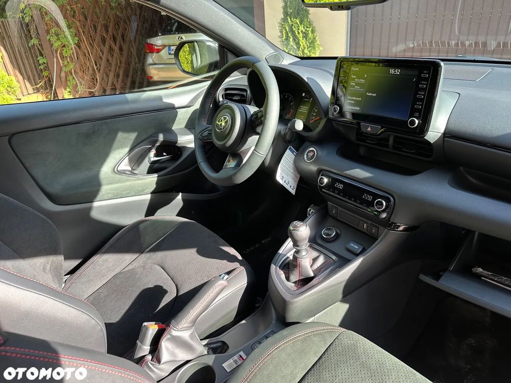 Toyota GR Yaris 1.6 Dynamic - 15