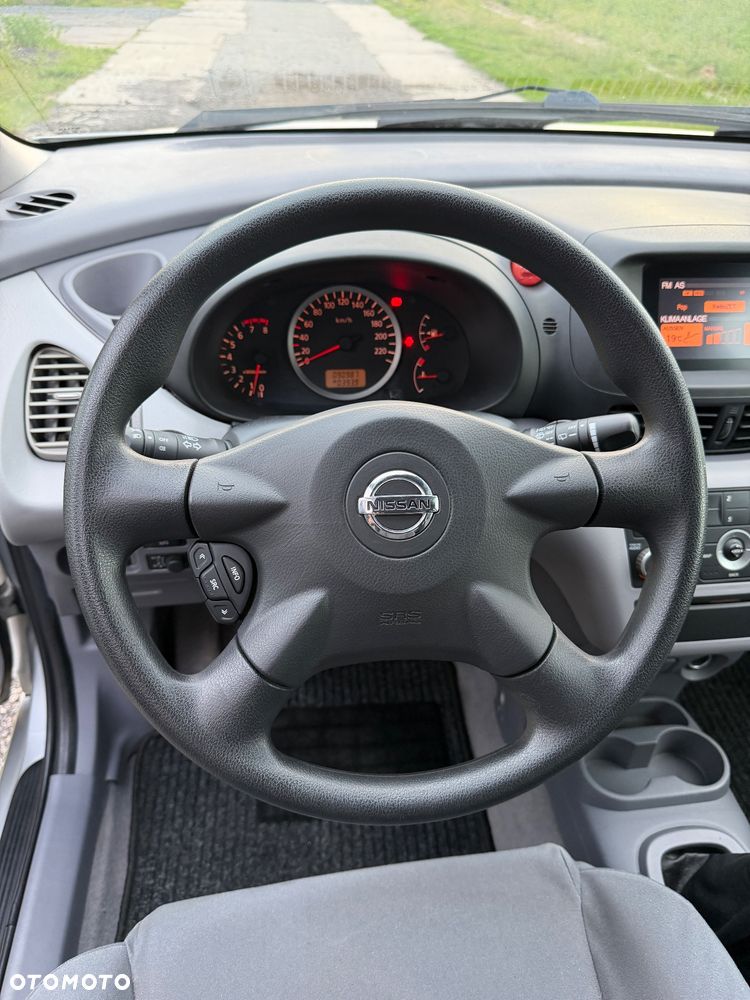 Nissan Almera Tino acenta PLUS - 15