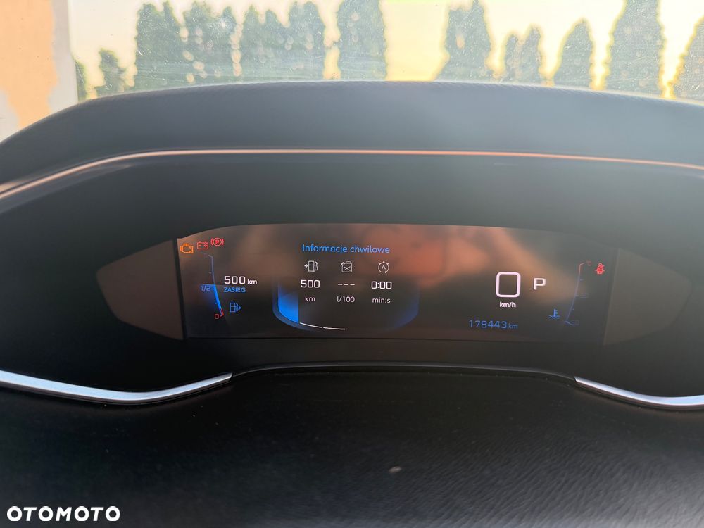Peugeot 308 1.5 BlueHDi Business S&S EAT8 - 13