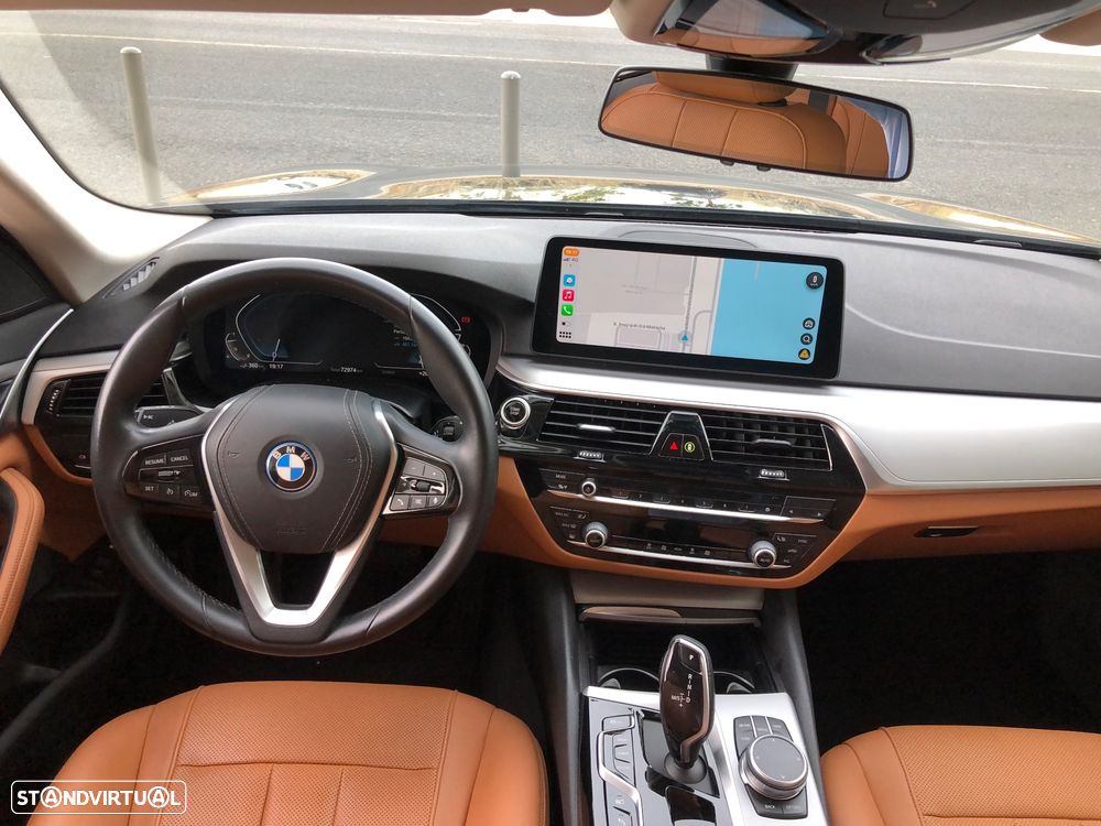 BMW 530 e Line Luxury - 29