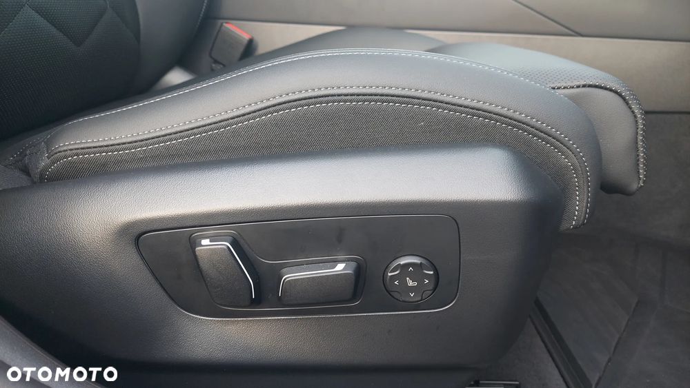 BMW Seria 5 - 21