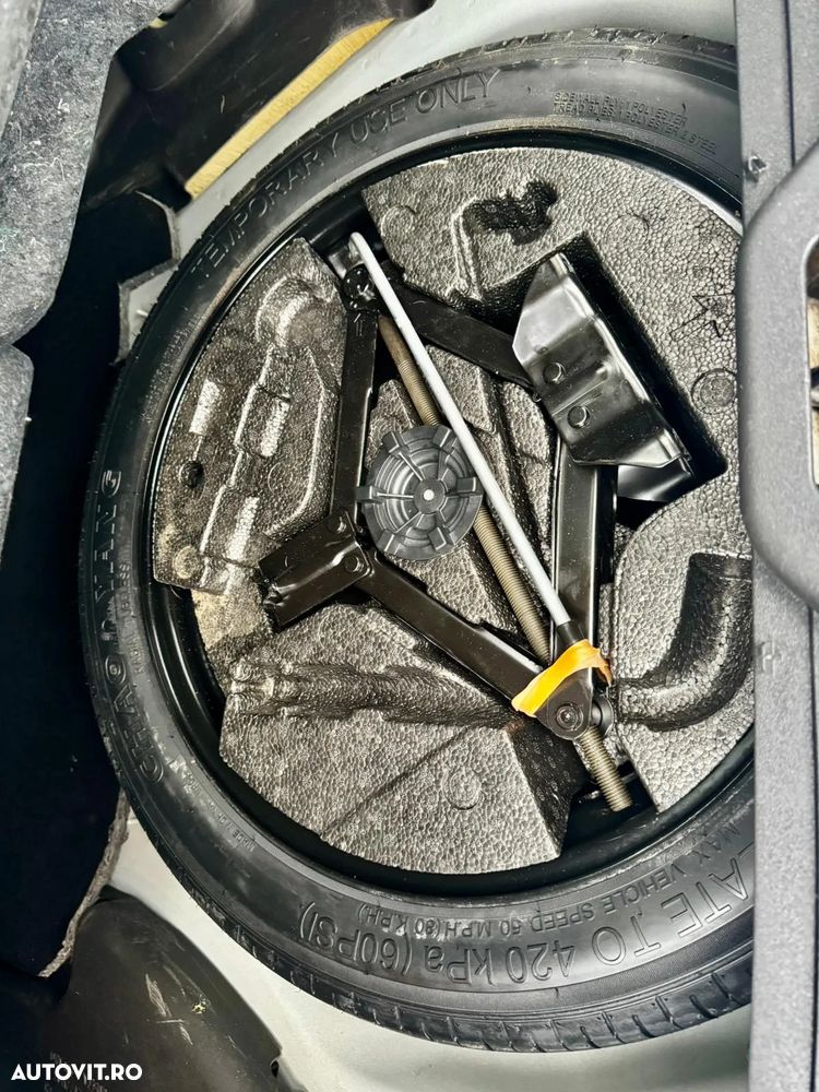 Volvo XC 60 D4 AWD Geartronic Summum - 35