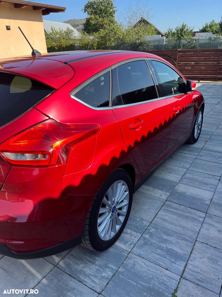 Ford Focus 1.0 EcoBoost Titanium - 5