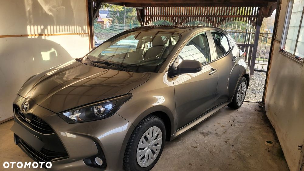 Toyota Yaris 1.5 Comfort - 16