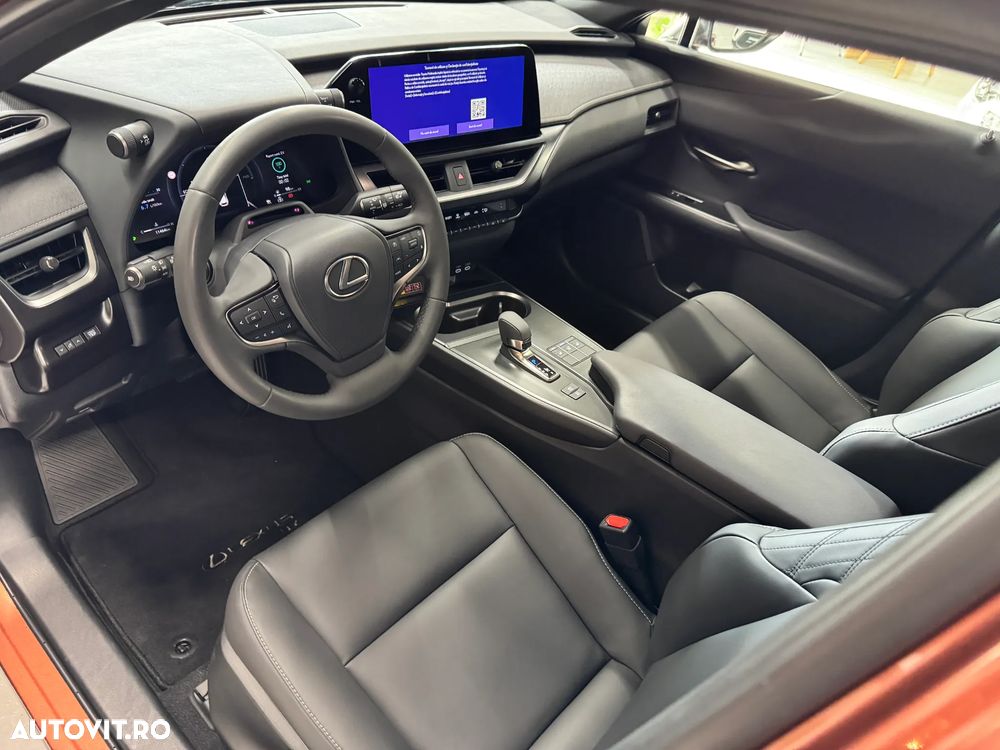 Lexus UX 300h F SPORT Design - 9