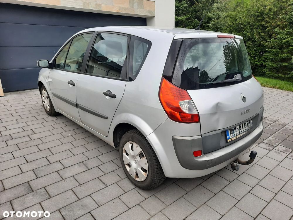 Renault Scenic 1.5 dCi Alize - 5